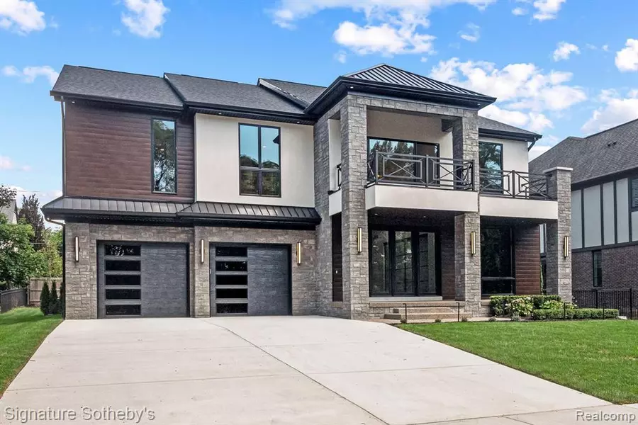 1541 Shipman Boulevard, Birmingham, MI 48009 4135