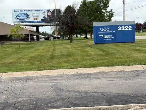 2222 S Linden Road, Flint, MI 48532