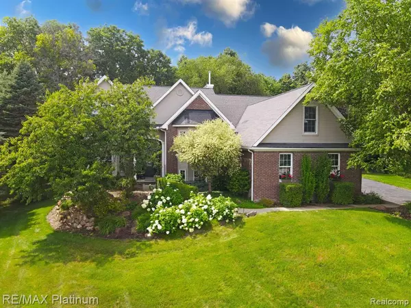 Brighton, MI 48114 4961,2026 Ricks Court