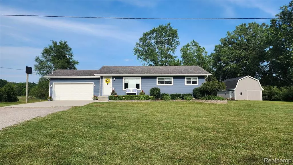 3405 Mayer Road, East China, MI 48054 1016