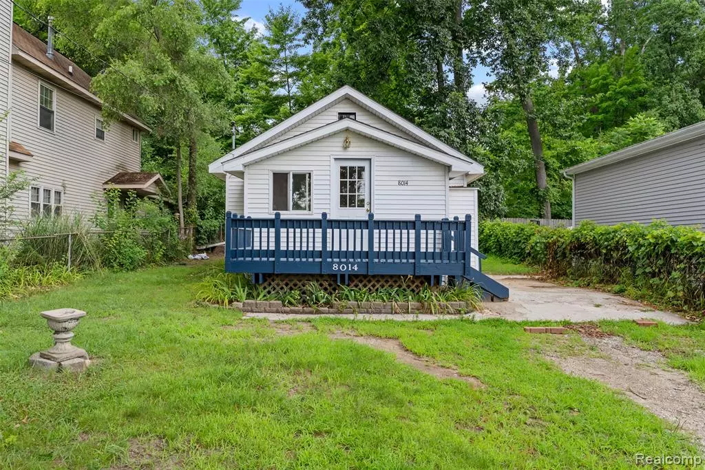 Linden, MI 48451 8868,8014 Haviland Beach Drive