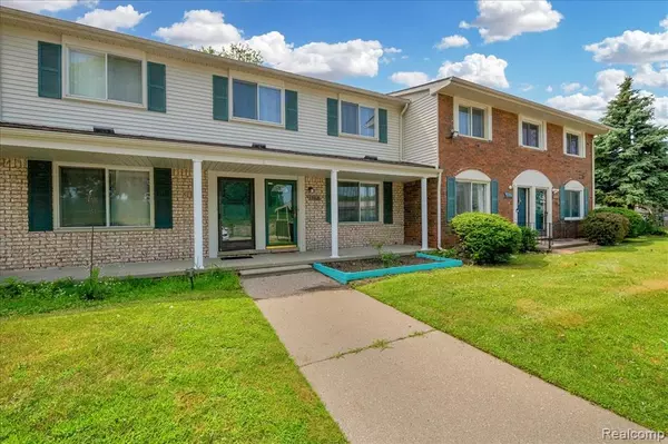 Sterling Heights, MI 48312 1627,13426 Denver Circle