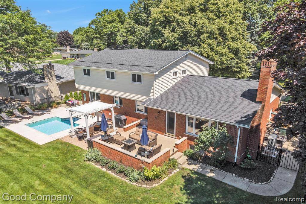 Shelby Twp, MI 48316 2314,5092 Galaxy Drive