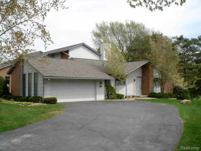 48085 Colony Farm Circle, Plymouth, MI 48170 3304