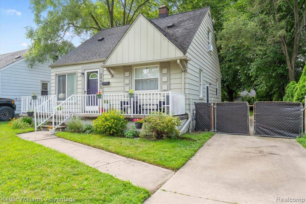 Dearborn Heights, MI 48125 1903,24425 Andover Drive