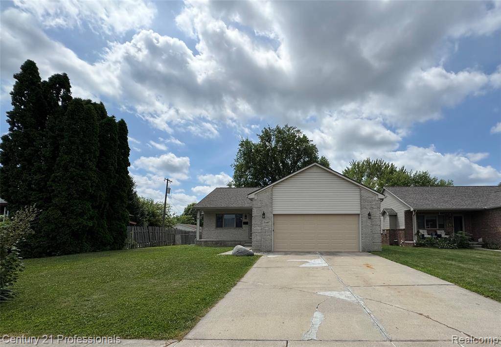 Garden City, MI 48135 1733,31487 Cambridge Street