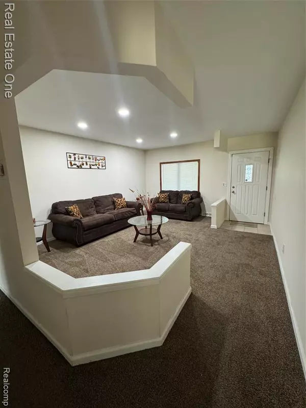 Sterling Heights, MI 48310,37683 Adrian Drive