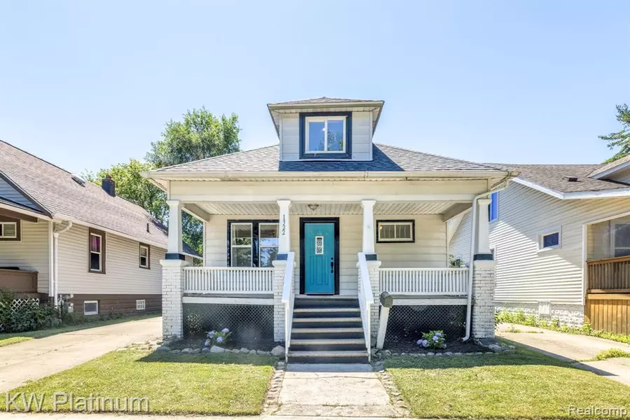 1322 Division Street, Port Huron, MI 48060 6125