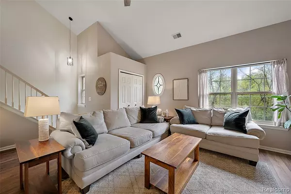 Northville, MI 48167 2777,715 River Park Village Boulevard