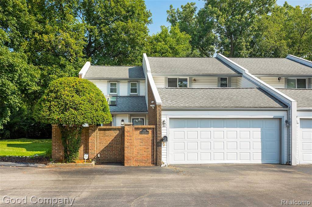 173 E Long Lake Road, Bloomfield Hills, MI 48304 2326