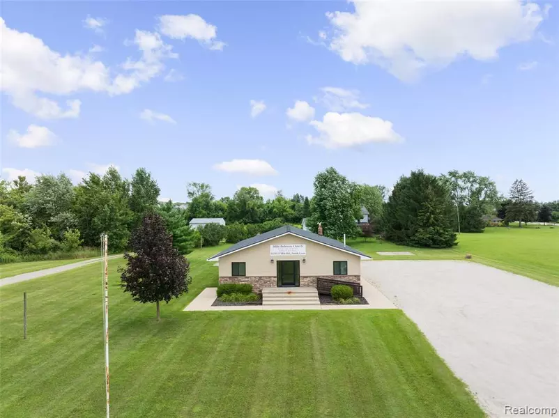 52909 10 Mile Road, South Lyon, MI 48178 9757