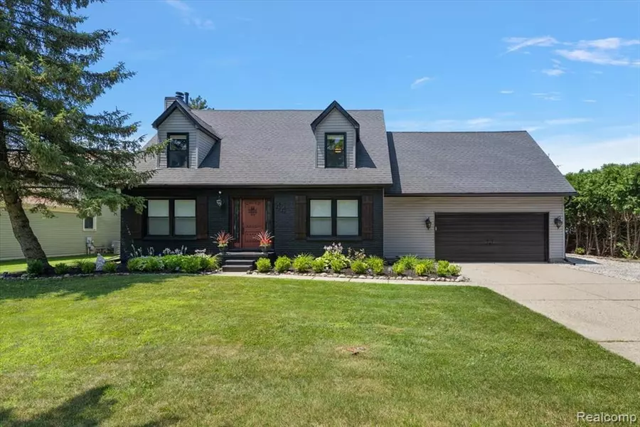 44 Old Perch Road, Rochester Hills, MI 48309 2145
