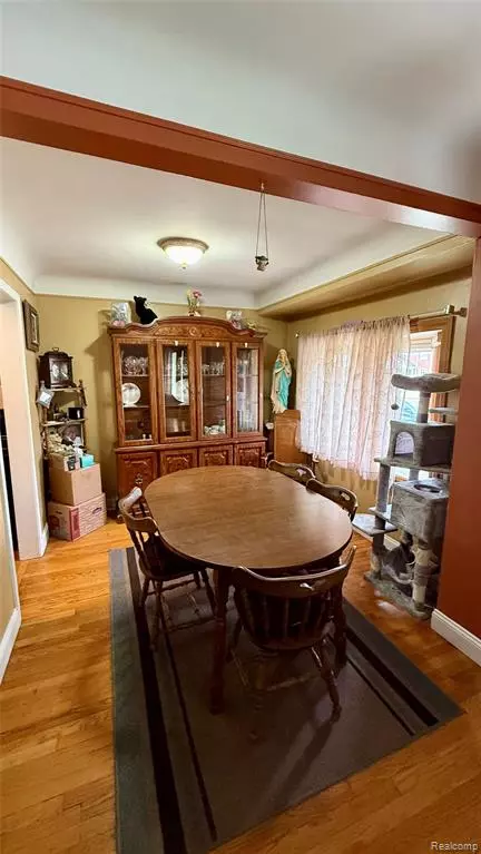 Wyandotte, MI 48192 3615,1823 15th Street