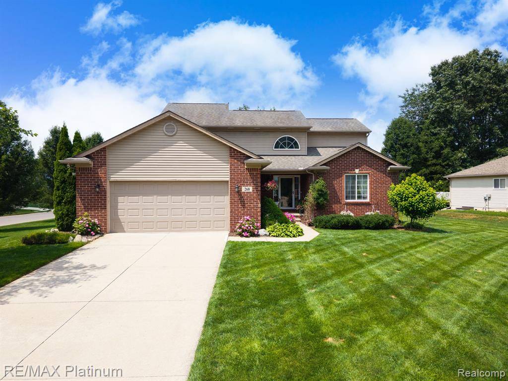 268 Crystal Court, Howell, MI 48843 6141