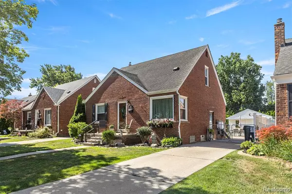 Allen Park, MI 48101 1844,14871 Angelique Avenue