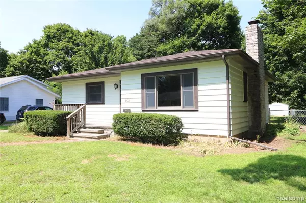 Vassar, MI 48768 1116,802 W Oak Street