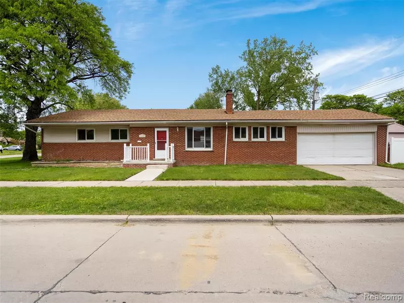 23400 MARLOW Street, Oak Park, MI 48237 2434