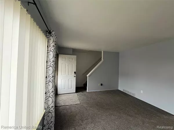 Roseville, MI 48066,27766 Eastwick