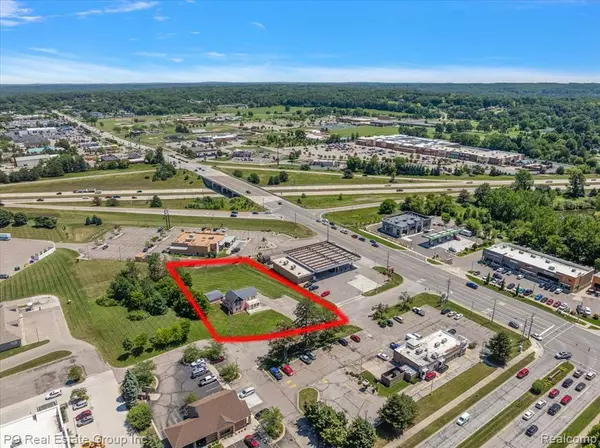 Fenton, MI 48430 9130,16237 Jennings Road