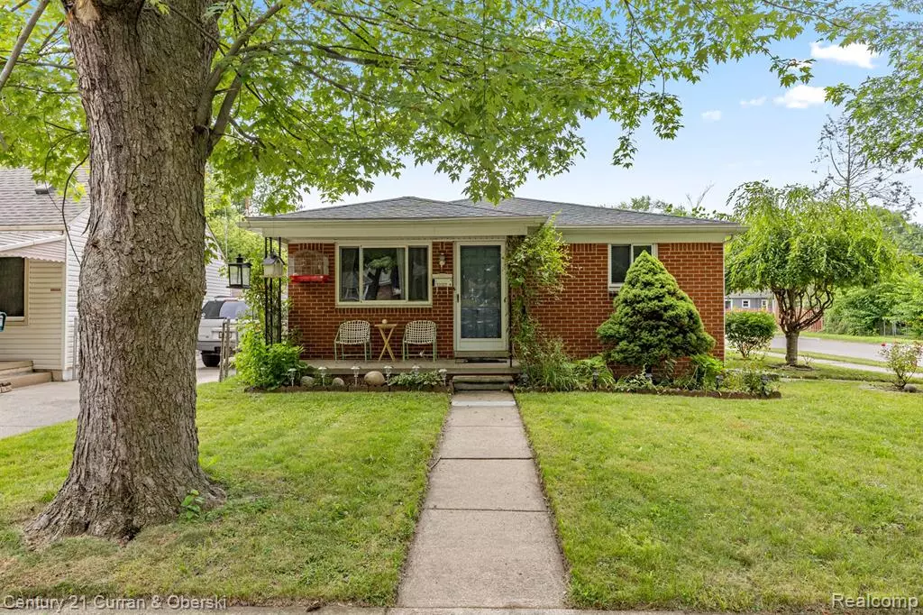 Allen Park, MI 48101 2826,17127 Euclid Avenue