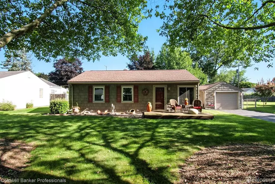4022 Meigs Avenue, Waterford, MI 48329 2171