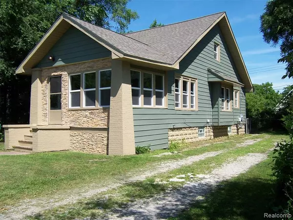 2819 North Boulevard, Port Huron, MI 48060 6977