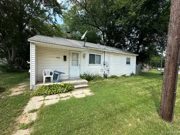31860 Bay Court, Westland, MI 48186 4706
