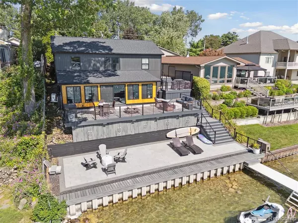 15139 Marl Drive, Linden, MI 48451 9068