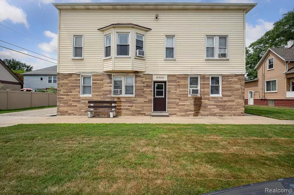 Wyandotte, MI 48192,3324 8th Street