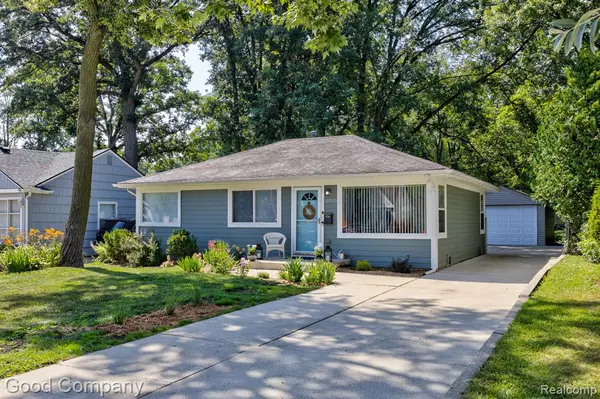 15925 W 14 Mile Road, Beverly Hills, MI 48025 3322