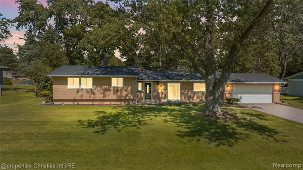 7137 Stonebrook Road, West Bloomfield, MI 48322 4141