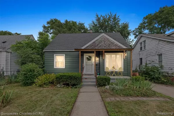 Detroit, MI 48221 1239,20482 Monica Street