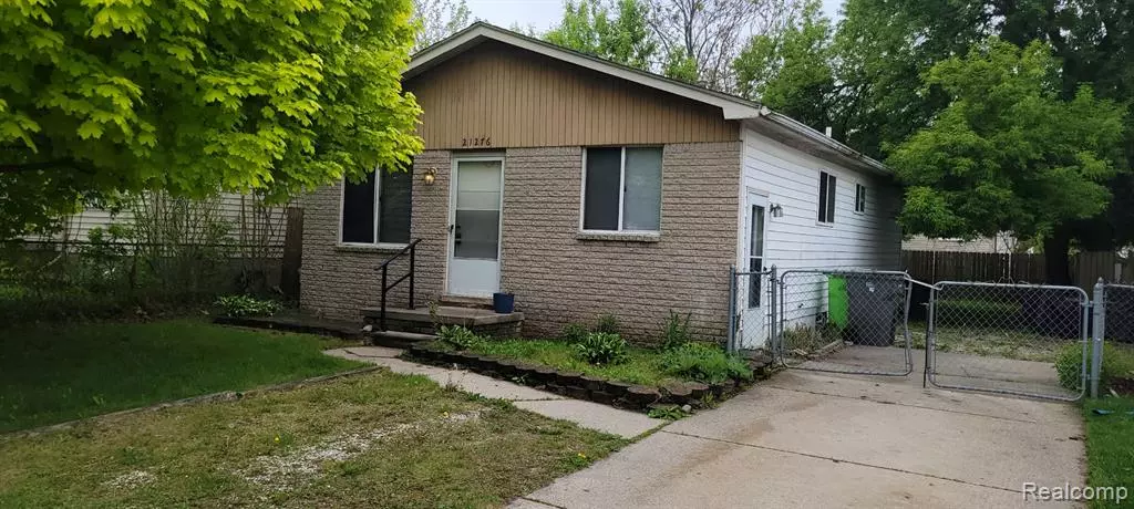21276 Abrahm Street, Clinton Township, MI 48035 3517