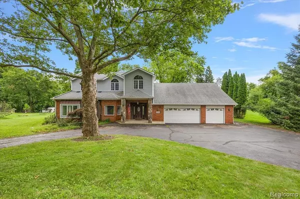 Farmington, MI 48334 3824,28028 Alycekay Street