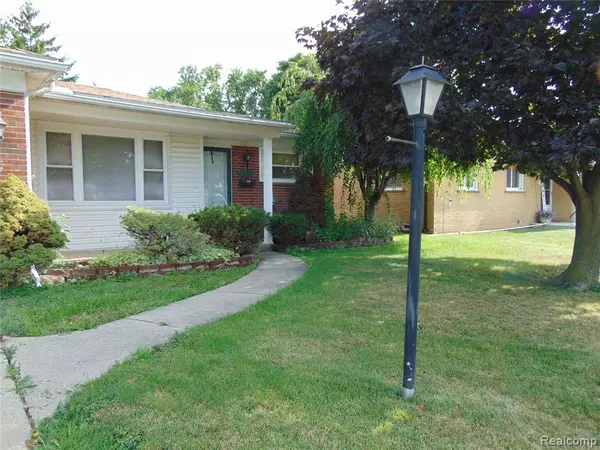 Warren, MI 48089 1245,12237 Champaign Avenue