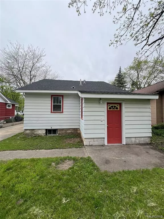 Saginaw, MI 48602 3130,222 Borland Court