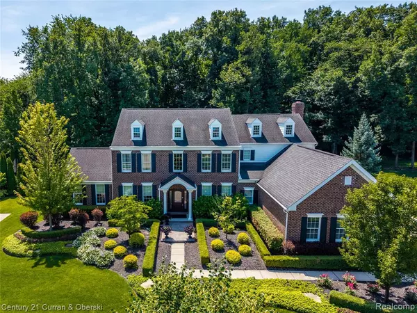 50693 Chesapeake Drive, Novi, MI 48374 2551