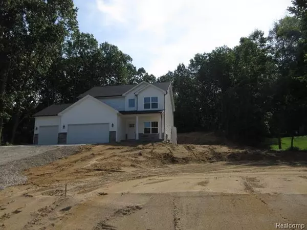 Holly, MI 48442,16085 Catalpa