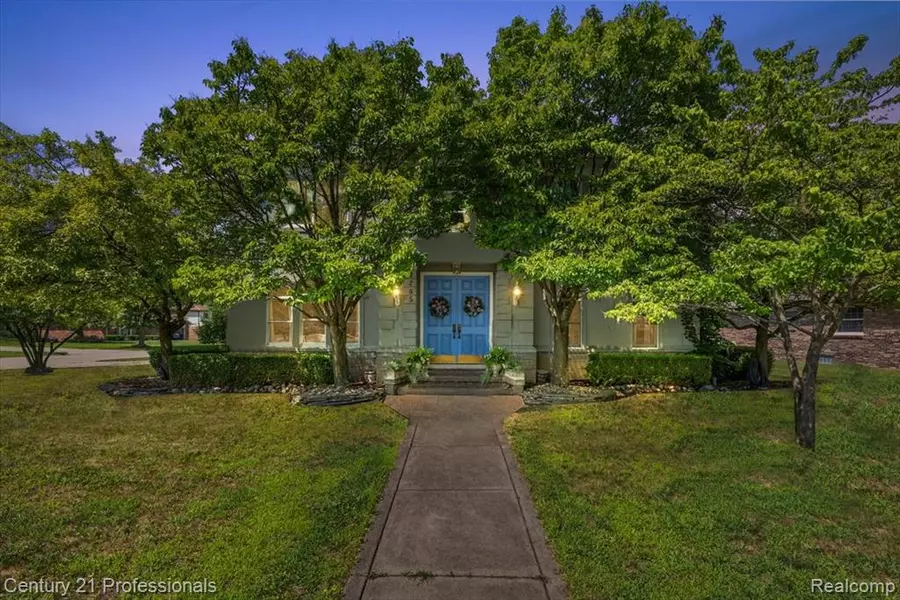 40205 Ashland Drive, Sterling Heights, MI 48313 5401