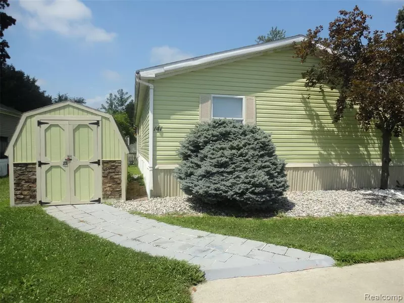 141 Concord, Adrian, MI 49221
