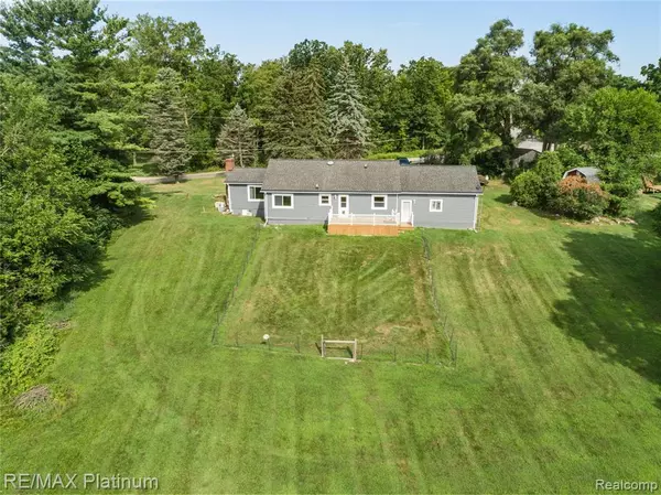 Linden, MI 48451 9055,15451 Whitaker Road