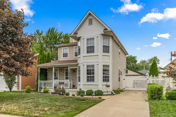 524 Orchard Street, Wyandotte, MI 48192 6844