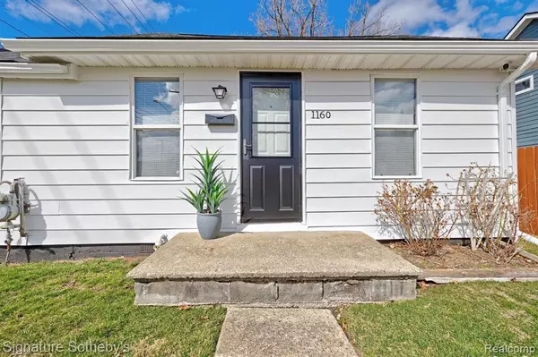 Waterford, MI 48328 3712,1160 Boston Avenue