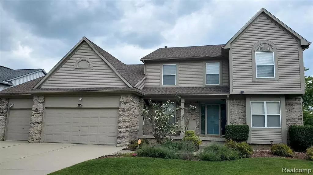 8350 Sherwood Drive, Grand Blanc, MI 48439 8391