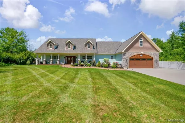 Fenton, MI 48430 9791,2168 Wiggins Road