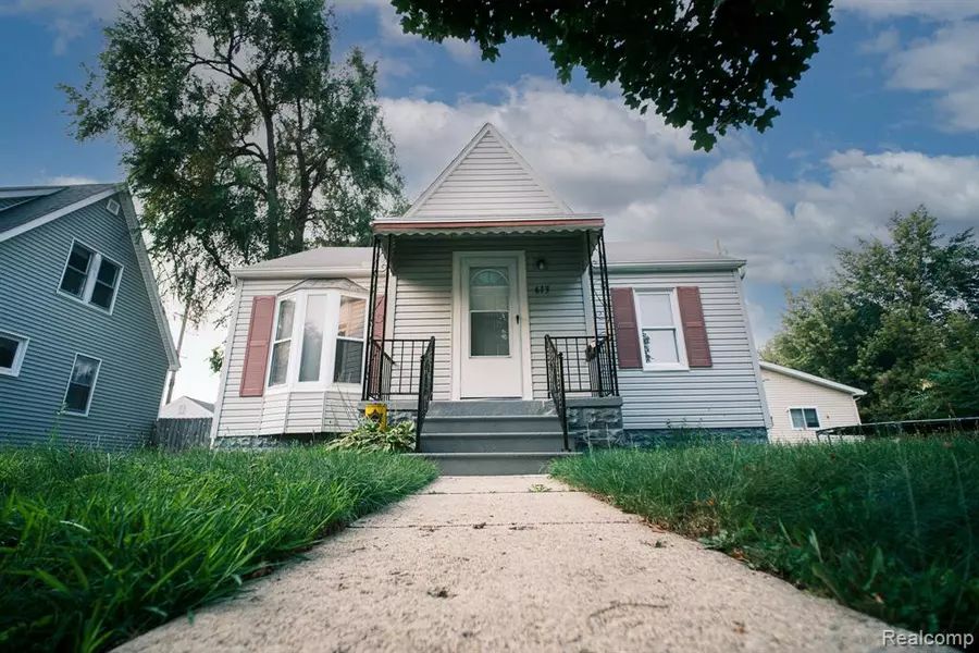 613 Macdonald Avenue, Flint, MI 48507 2777
