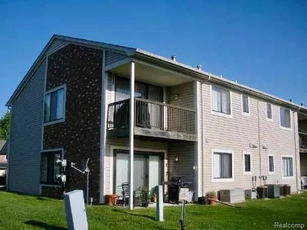 Roseville, MI 48066 7301,30581 Hidden Pines Lane
