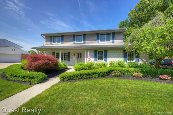Livonia, MI 48154 2117,16263 Fairway Street