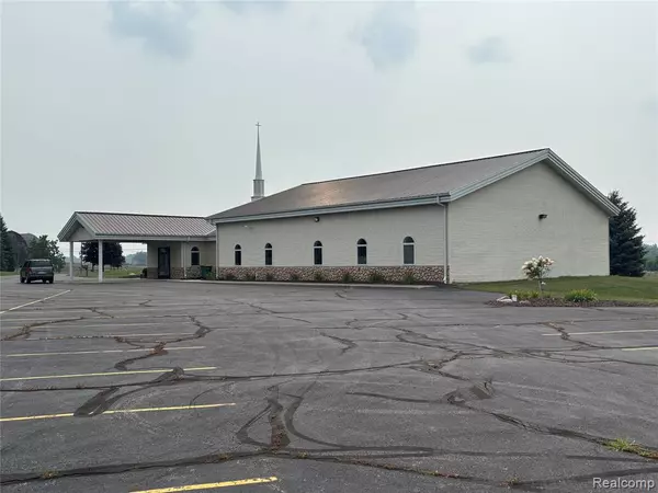 7191 E Imlay City Road, Imlay City, MI 48444 9446