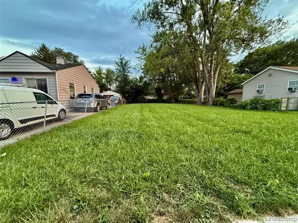 11060 Republic Avenue, Warren, MI 48089 1717